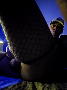 Snapshot of McdyllanXX chatting on February 22, 1:11 am McdyllanXX online show from February 22, 1:11 am