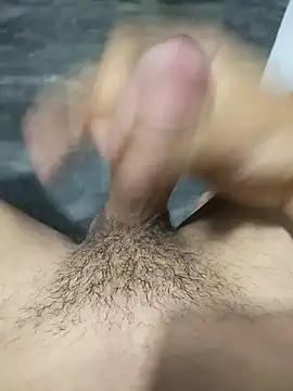 Snapshot of volcanrey chatting on October 22, 3:32 am volcanrey online show from October 22, 3:32 am