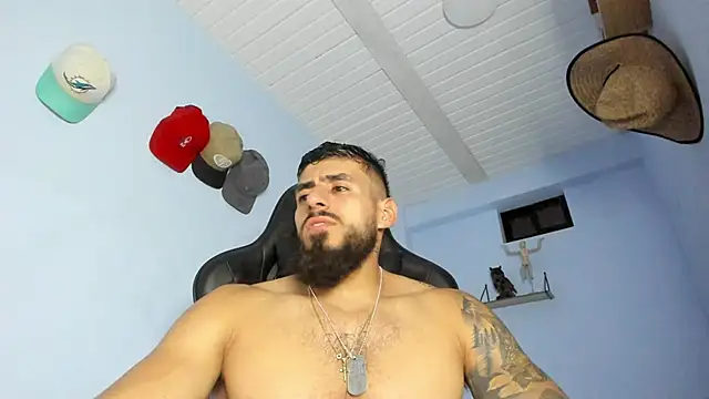 Snapshot of _Poseidon1_ chatting on October 8, 4:50 am  Poseidon1  online show from October 8, 4:50 am