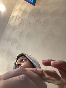 Snapshot of rayyymack chatting on February 4, 9:10 pm rayyymack online show from February 4, 9:10 pm