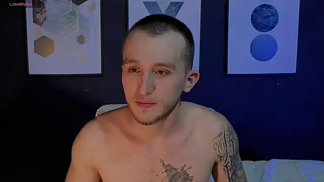 Dylanwhite23  online show from February 24, 2:34 am