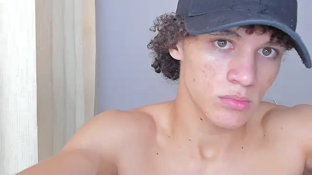 laurent nova online show from January 13, 7:42 pm