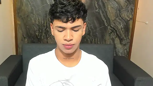 Timmy King  online show from December 21, 8:43 pm