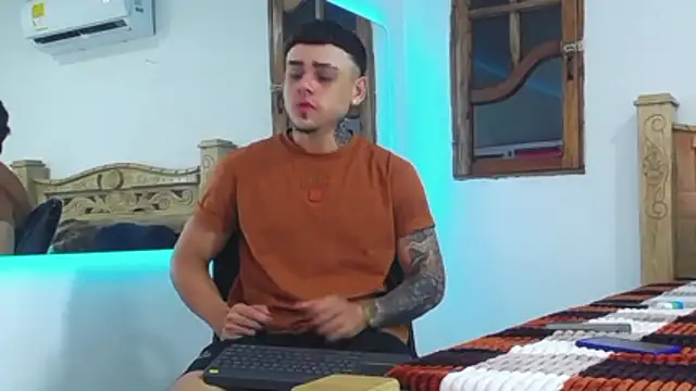 nino rousse online show from November 11, 5:45 am