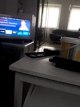 AttractiveSilk5 online show from April 17, 4:09 pm