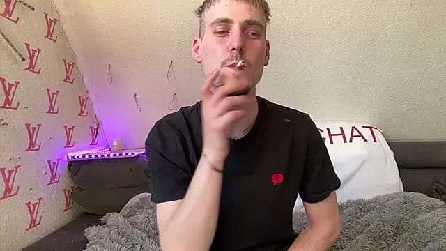 Cookieboy88 online show from April 1, 4:37 pm