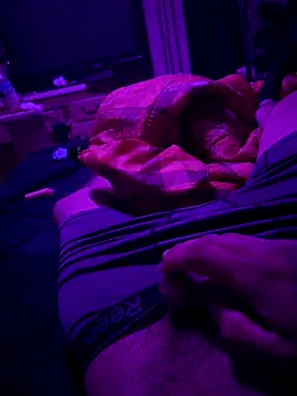 ericxxx222 online show from September 16, 9:10 am