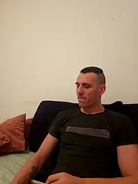 Snapshot of Aian09 chatting on January 24, 8:22 pm Aian09 online show from January 24, 8:22 pm