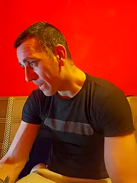 Snapshot of Aian09 chatting on January 9, 2:29 pm Aian09 online show from January 9, 2:29 pm