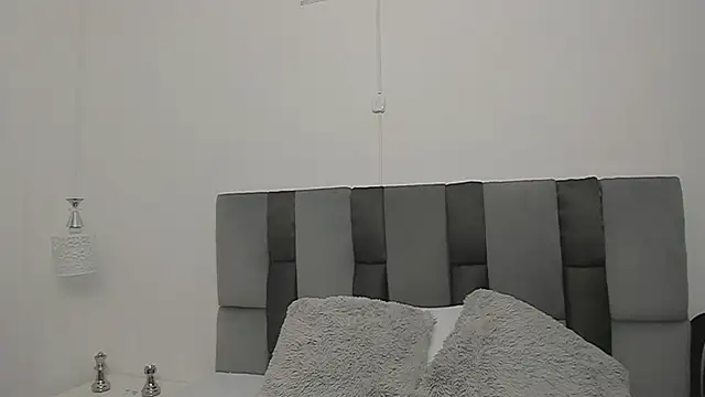 dikey 62 online show from February 26, 8:20 pm