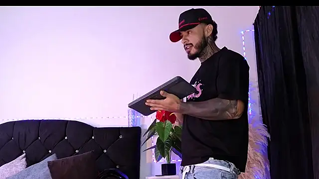 john cartter1 online show from January 10, 12:20 pm