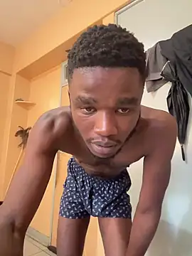 HottSledge online show from February 9, 5:01 am