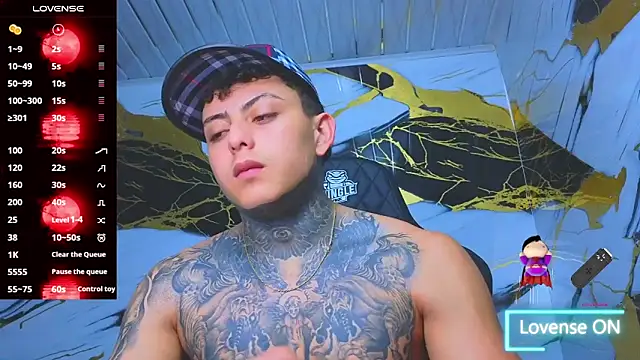 Kevin22 222 online show from November 5, 4:14 am