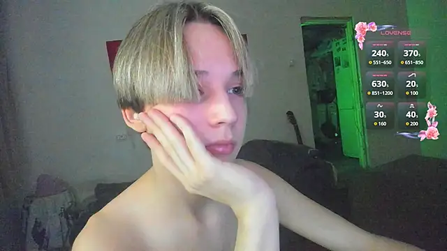 Vampirella GS online show from April 26, 11:23 pm