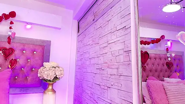 Tayzon Foxxx online show from February 21, 1:56 pm