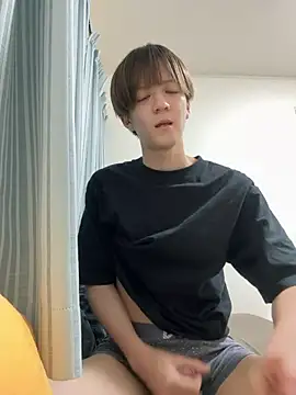 Snapshot of yuuuuma578 chatting on September 9, 4:06 pm yuuuuma578 online show from September 9, 4:06 pm