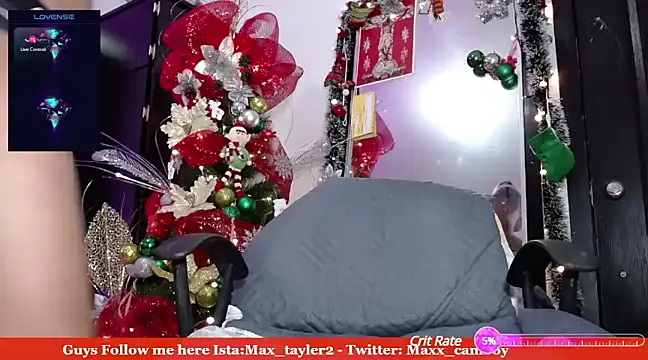 RyansweetHot online show from December 17, 3:06 am