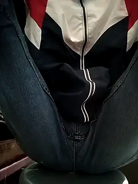 Leonul online show from December 11, 3:33 pm