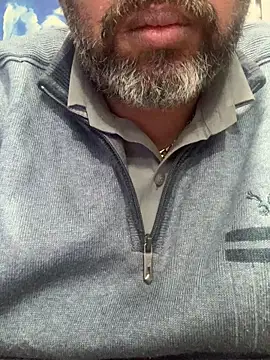 minaegypt online show from March 7, 3:15 am