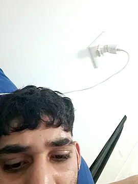 Youngwild05 online show from January 12, 8:35 pm