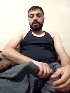 Snapshot of Kaan1607 chatting on October 22, 8:34 pm Kaan1607 online show from October 22, 8:34 pm