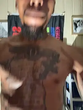 KingDerRico online show from May 14, 12:30 am
