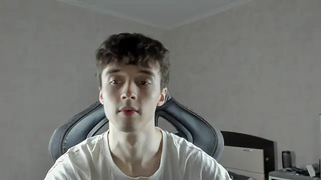 MasonWarholl online show from February 28, 10:42 pm