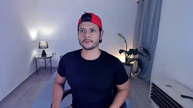 Nate Ocean online show from December 18, 1:12 am