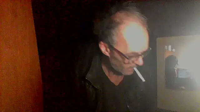 nice6incs online show from December 15, 11:13 pm