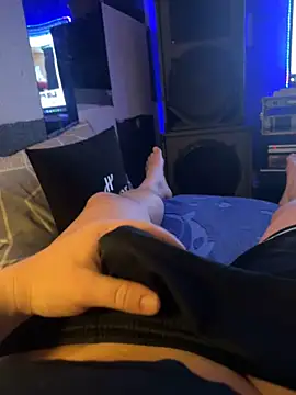 MatthewEmme online show from December 2, 11:43 pm