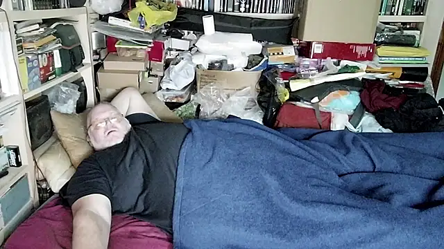 hadeszeuss2 online show from February 22, 2:38 pm