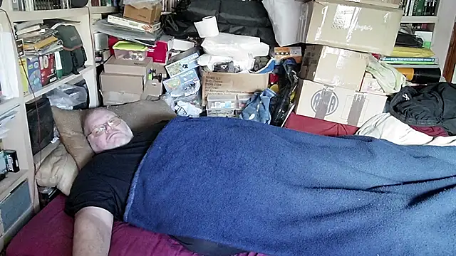 hadeszeuss2 online show from February 11, 2:24 pm