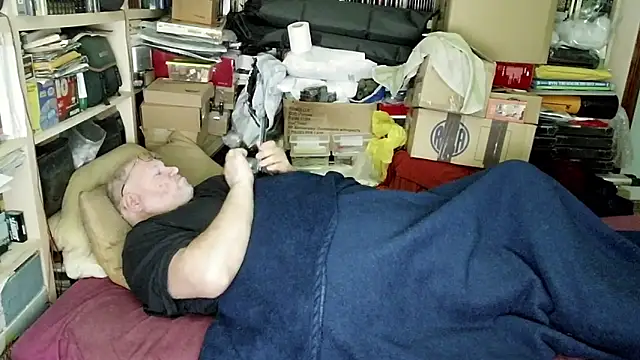 hadeszeuss2 online show from February 2, 5:48 pm