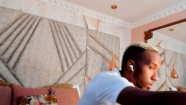 JamesParck online show from December 10, 12:16 pm