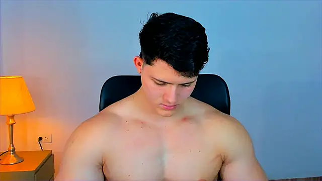 Snapshot of Hazzan_Velez chatting on March 13, 2:05 am Hazzan Velez online show from March 13, 2:05 am