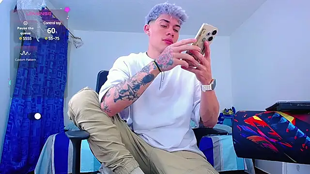 thiagomurphyy online show from December 20, 5:14 am