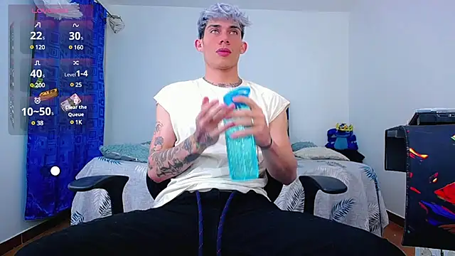 thiagomurphyy online show from January 8, 4:23 am