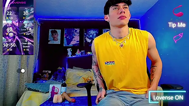 thiagomurphyy online show from October 3, 3:33 am