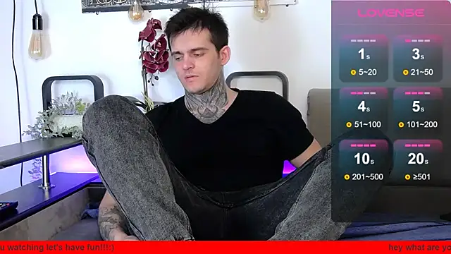 CarterCole online show from March 21, 5:45 pm