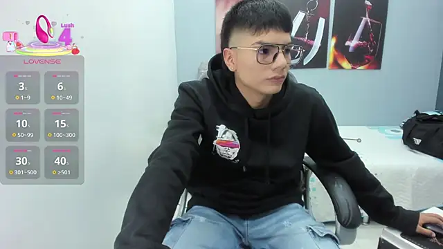 Noha scott online show from March 21, 11:12 pm