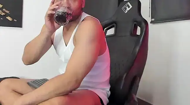 Dereck vega online show from January 9, 9:58 pm