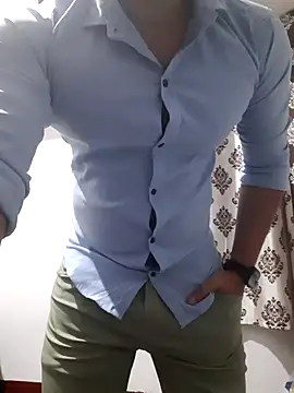 Guyinshortss online show from November 21, 7:02 pm