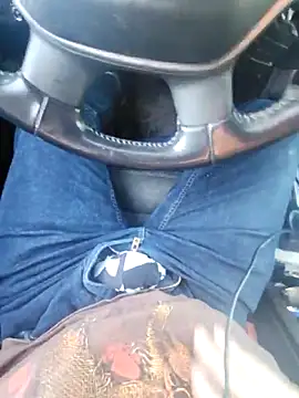 Policeman20742 online show from February 16, 10:30 pm