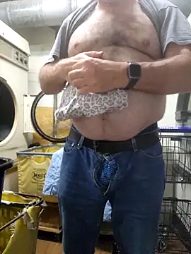 Policeman20742 online show from September 29, 1:37 am