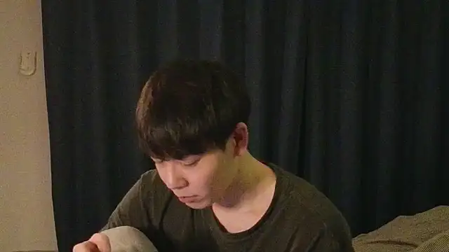 Snapshot of poketkuma chatting on March 10, 4:14 pm poketkuma online show from March 10, 4:14 pm