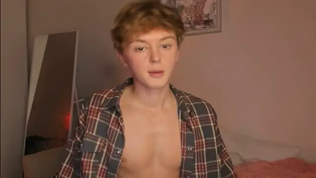 agelandreww online show from November 26, 6:22 pm