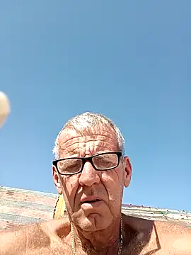 Freddy1962 online show from January 5, 9:15 am