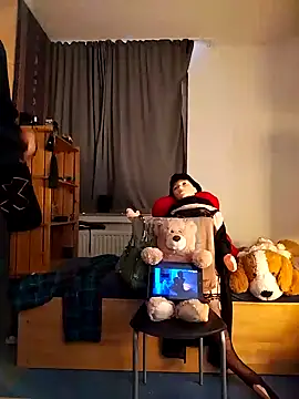 Dennis 2024 online show from January 12, 8:04 am