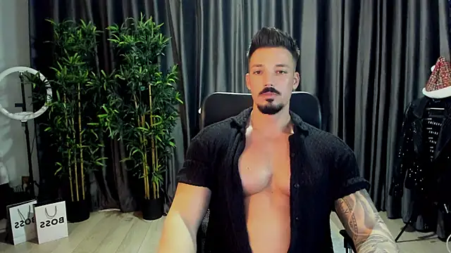 HaydenSpearss online show from November 26, 2:42 pm