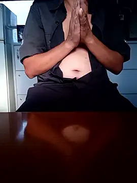 puingola 01 online show from January 10, 8:11 pm